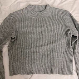 Grey collar sweater